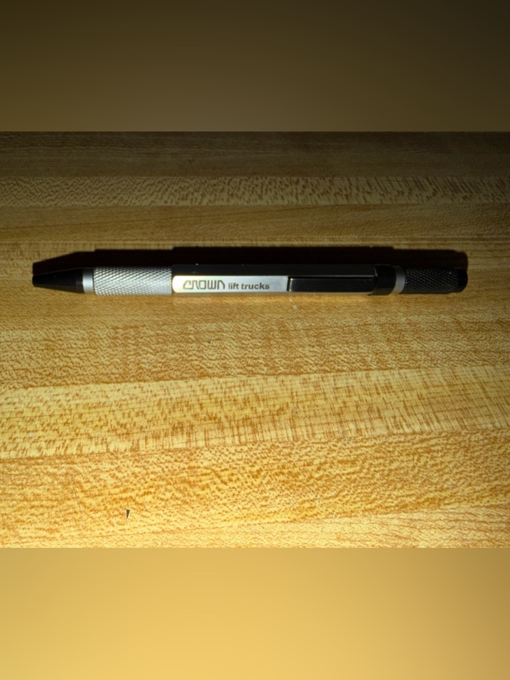 Vintage‎ crown lift trucks Branded Silver Ballpoint Pen no ink